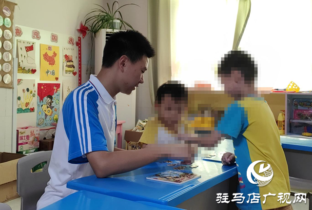 壓歲錢變身暖心禮 駐馬店兩學生用行動傳遞愛心