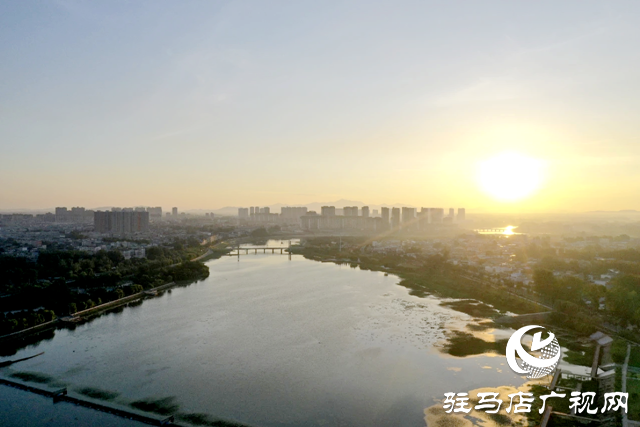 【大美天中】金暉鋪就泌陽畫 晨韻流淌故鄉情
