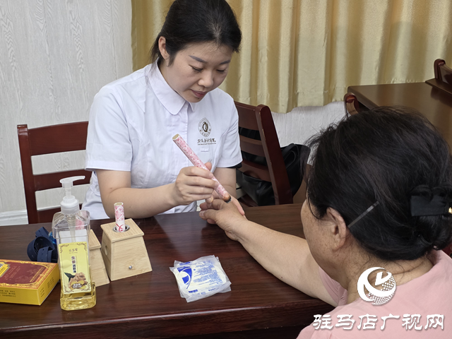 中醫藥講座義診進機關 為老干部送上健康關懷