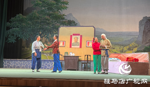 15元看三場大戲！中原文化大舞臺惠民演出受駐馬店市民熱捧