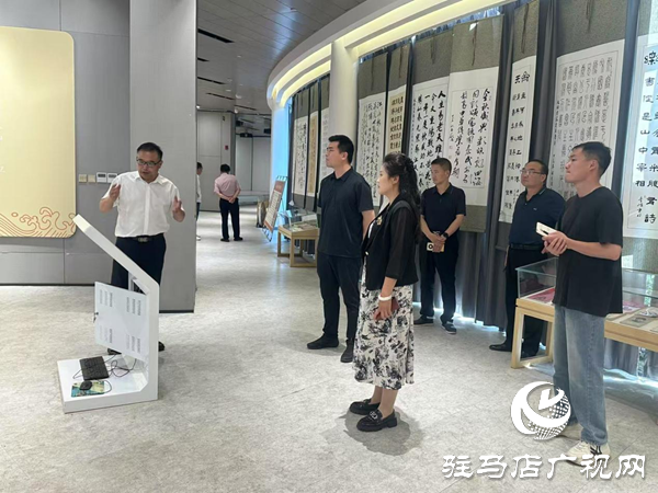 光明日報記者調研平輿縣新時代文明實踐中心 點贊文明實踐工作成效 