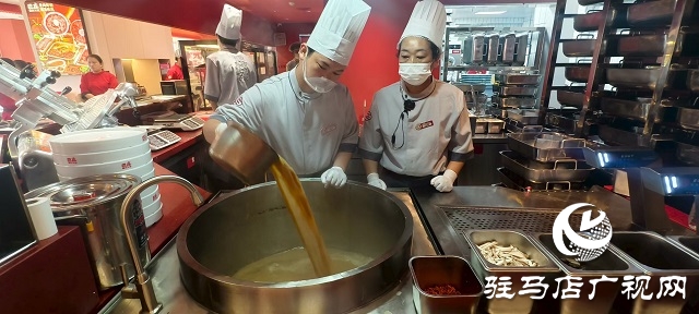  遂平二店巴莊火鍋盛大開業(yè)，秘制菌湯鍋底成生日歡聚新選擇