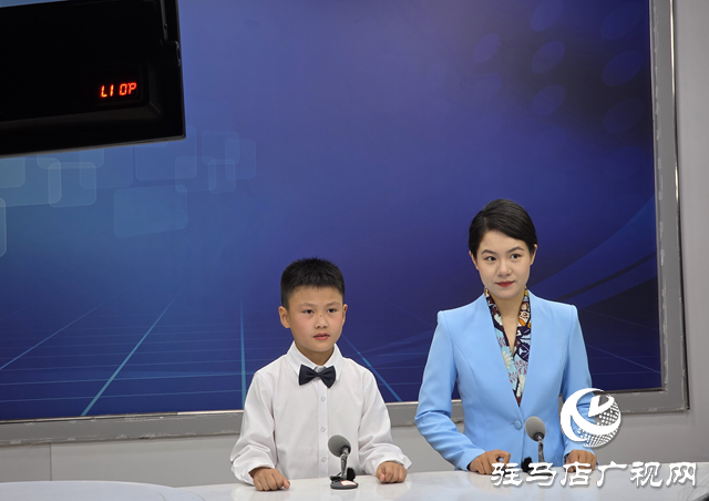 《廣電少年說》???????匯演溫情上演 小記者專業(yè)舞臺秀蛻變