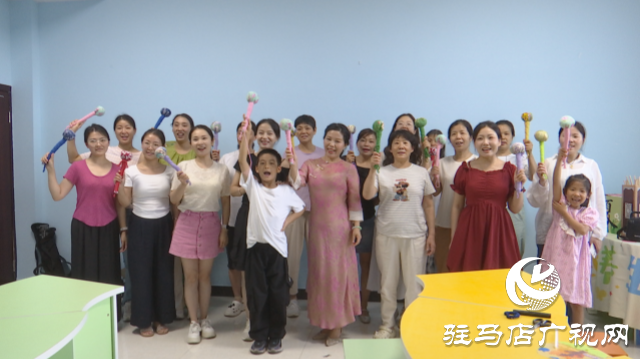 駐馬店市職工心理健康服務中心開辦“一‘錘’煥活 心身元氣”養(yǎng)心課堂