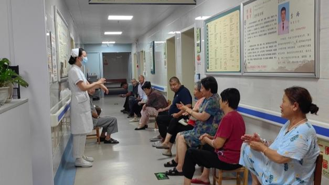 駐馬店市第二中醫(yī)院開(kāi)展健康講座活動(dòng)