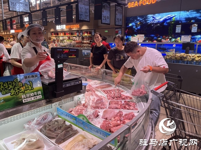 高溫下的“菜籃子”：商超供應足 檢測嚴 市民餐桌有保障
