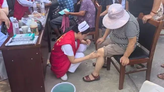 駐馬店市中醫院開展下鄉義診活動，守護群眾健康