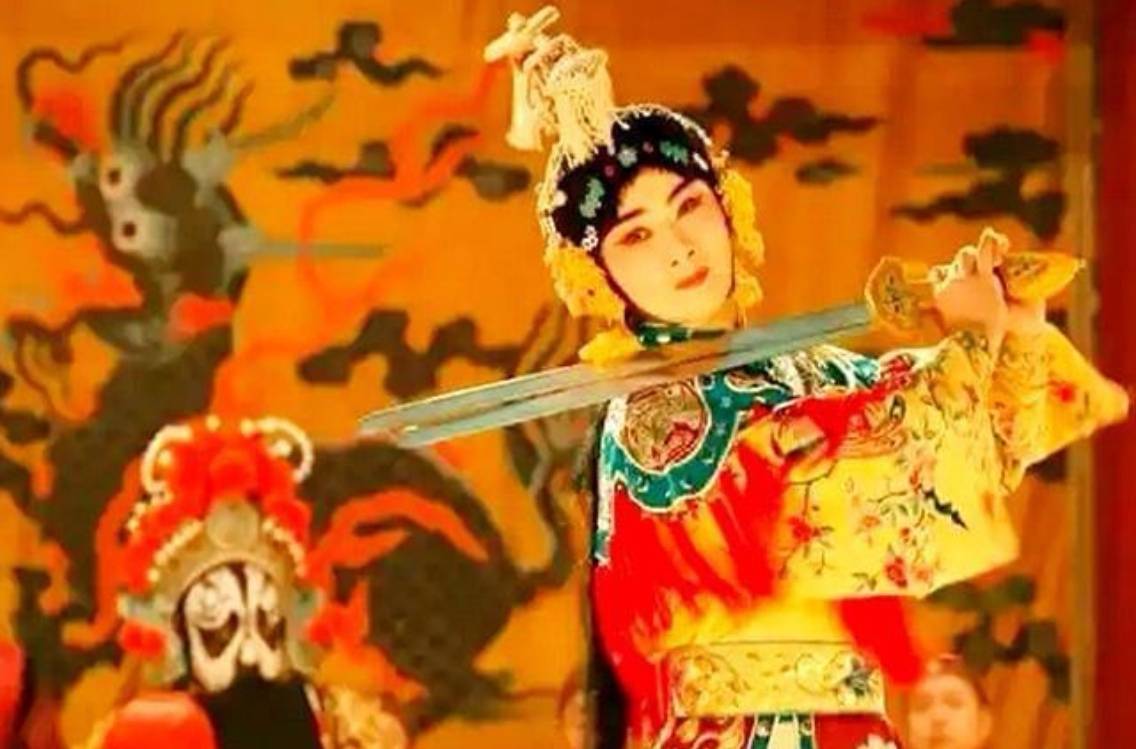 《戲臺》逆襲暑期檔，業內評“陳佩斯在用經歷和風骨講故事”