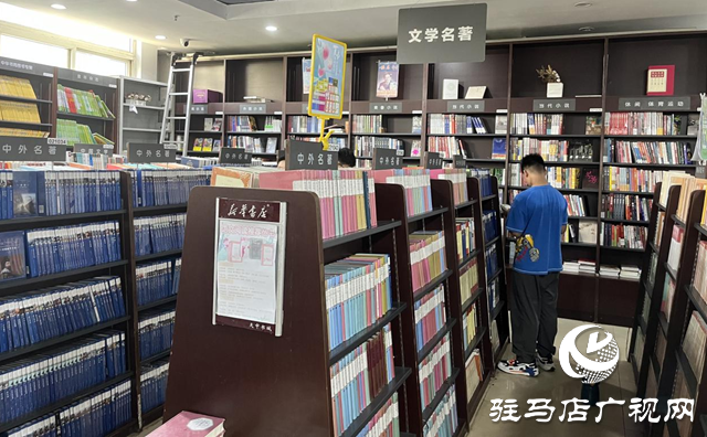 新學期將至 教輔書籍銷售升溫